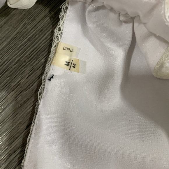 Tahari Black Lace Sparkle Tie White Bow Halter Style Evening Cocktail Blouse - Picture 6 of 10